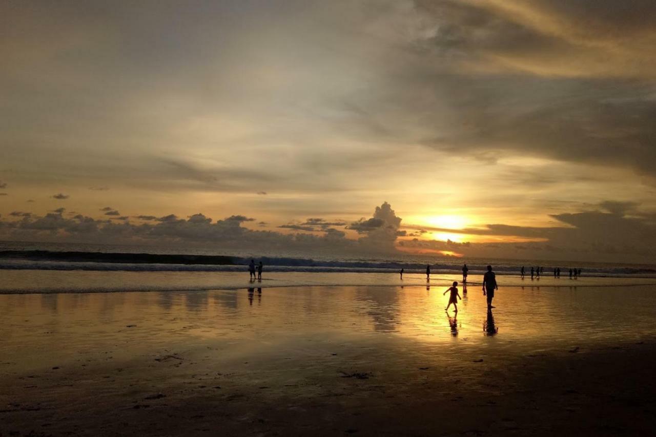 Koolkost Near Sunset Road Seminyak - Minimum Stay 30 Nights Exterior foto